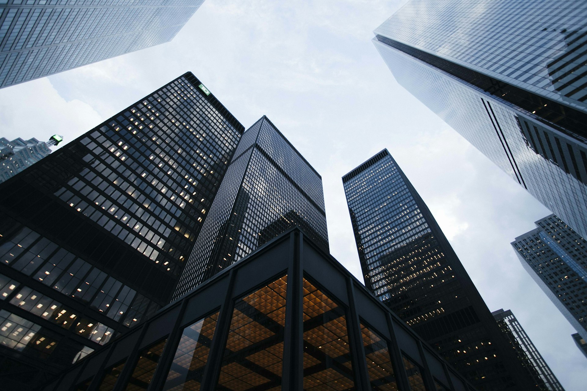 Fuel Enterprise Growth with Fast-Track Business & Machinery Loans